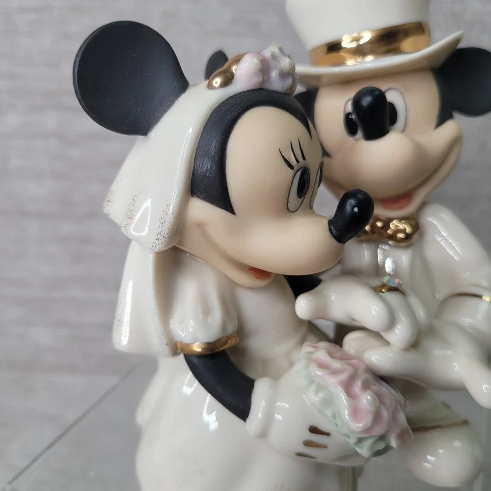 Lenox Disney Minnie's Dream Wedding Mickey Minnie Mouse Figurine Gold Accents
